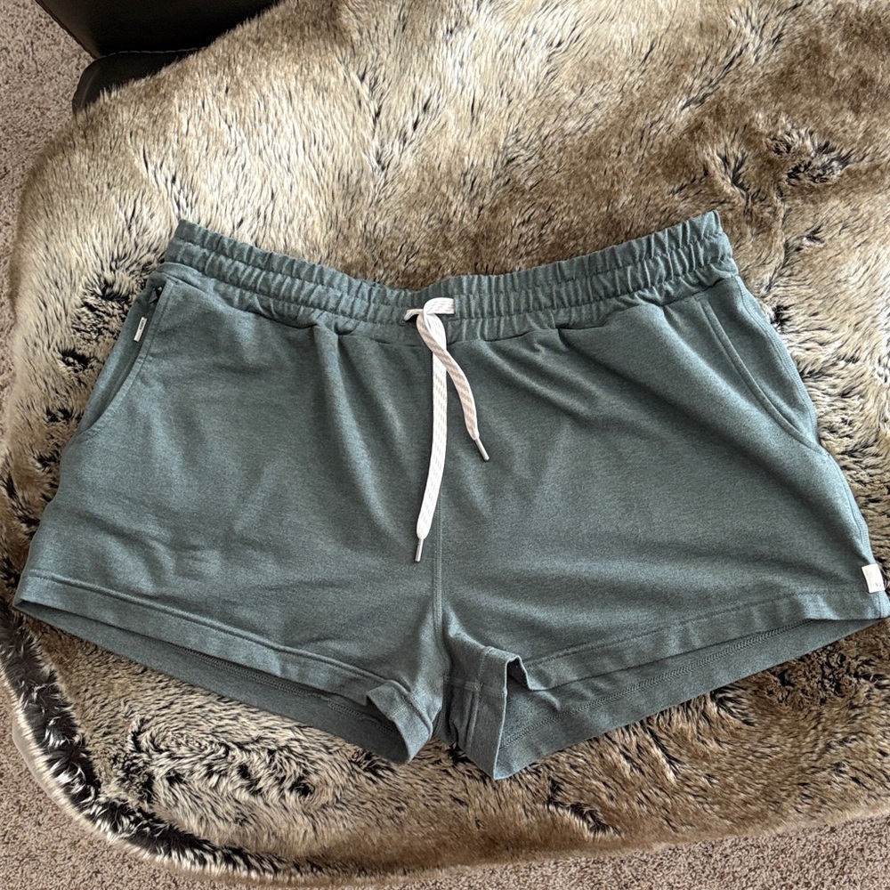 Halo performance short